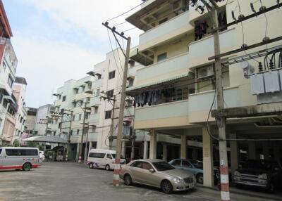 26 Sqm., 1 Bed, 1 Bath Condo listed for ฿ 295,000.