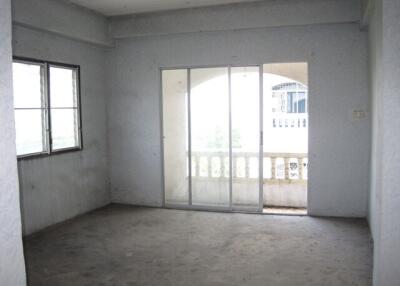 25 Sqm., 1 Bed, 1 Bath Condo listed for ฿ 289,000.