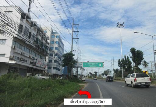 32 Sqm., 1 Bed, 1 Bath Condo listed for ฿ 269,000.