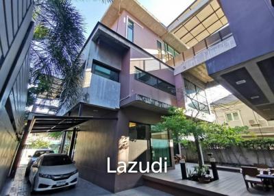 Oriental Loft Detached House in Lat Phrao For Sale