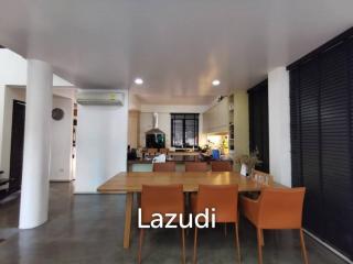 Oriental Loft Detached House in Lat Phrao For Sale