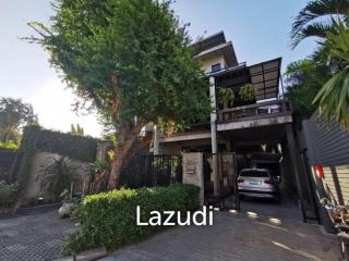 Oriental Loft Detached House in Lat Phrao For Sale