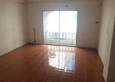 29 Sqm., 1 Bed, 1 Bath Condo listed for ฿ 261,000.