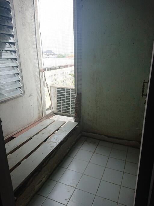 24 Sqm., 2 Beds, 1 Bath Condo listed for ฿ 248,000.