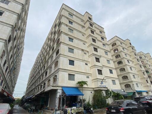 25 Sqm., 1 Bed, 1 Bath Condo listed for ฿ 241,000.