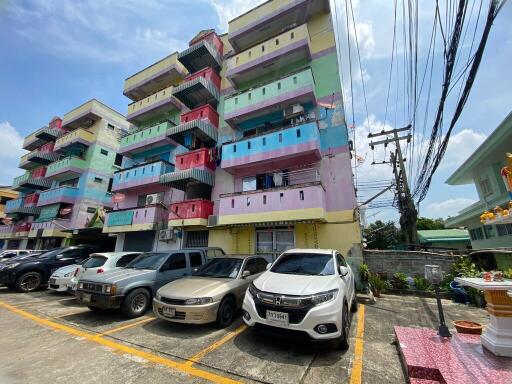 24 Sqm., 1 Bed, 1 Bath Condo listed for ฿ 235,000.