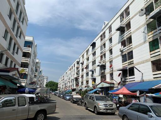 25 Sqm., 1 Bed, 1 Bath Condo listed for ฿ 225,000.