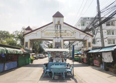 26 Sqm., 1 Bed, 1 Bath Condo listed for ฿ 150,000.