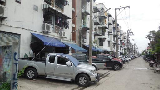 27 Sqm., 1 Bed, 1 Bath Condo listed for ฿ 223,000.