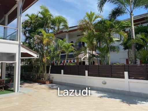 BAAN ROTH : 4 Bed 2 storey Pool Villa near town centre and beaches