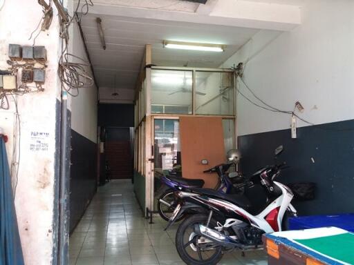 27 Sqm., 1 Bed, 1 Bath Condo listed for ฿ 150,000.