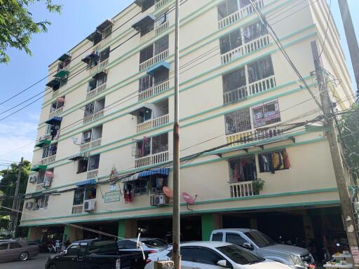 21 Sqm., 1 Bed, 1 Bath Condo listed for ฿ 193,000.