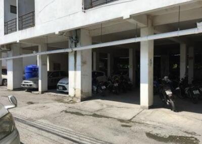 24 Sqm., 1 Bed, 1 Bath Condo listed for ฿ 182,000.