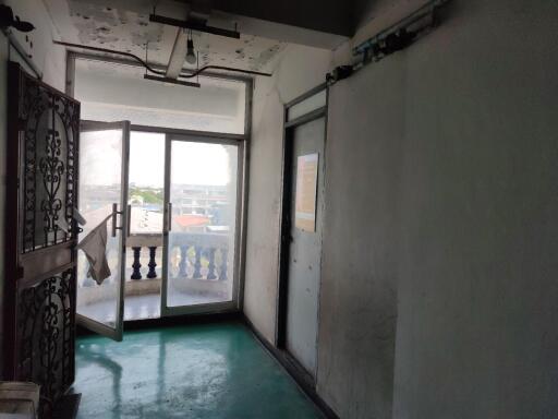 19 Sqm., 1 Bed, 1 Bath Condo listed for ฿ 159,000.