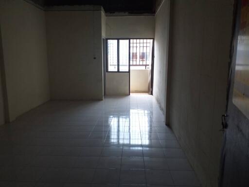 26 Sqm., 1 Bed, 1 Bath Condo listed for ฿ 133,000.