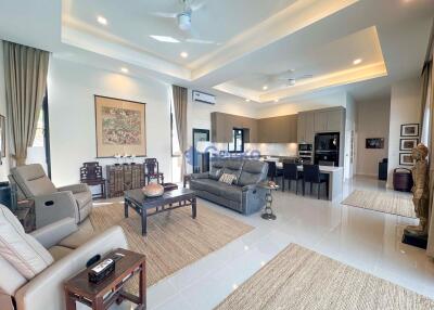 3 Bedrooms House in Parkside Pool Villas East Pattaya H011579