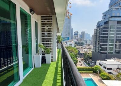 Large Luxury Condo Sukhumvit 11