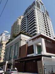 Large Luxury Condo Sukhumvit 11