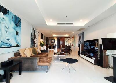 Large Luxury Condo Sukhumvit 11