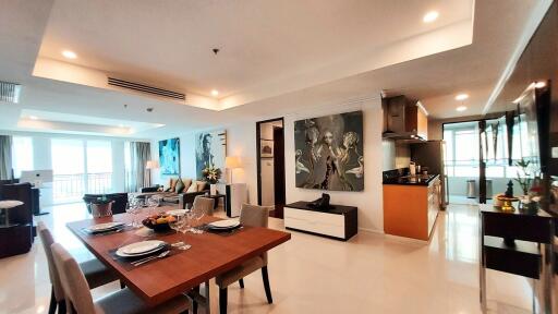 Large Luxury Condo Sukhumvit 11