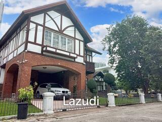 4 Bedrooms Detached House For Sale in On Nut