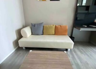 1 bed Condo in The Room Sukhumvit 69 Phra Khanong Sub District C020952