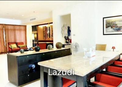 Blue Lagoon : 2 Bedroom Condo With Pool View
