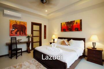 Beautiful Modern 5 bedroom villa in walking distance to Nai Harn beach,