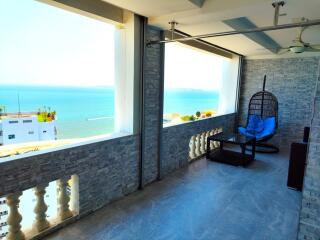 Beautiful 2 Bedroom Condo with Sea View in Jomtien