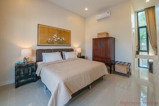 3 ห้องนอน บ้าน สำหรับขาย ใน พัทยาตะวันออก - Parkside Pool Villas