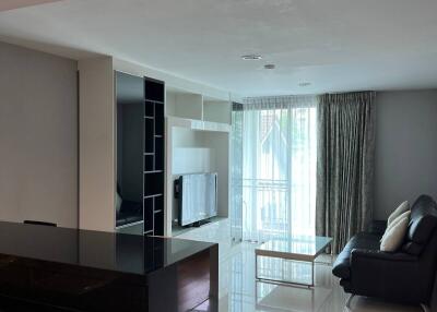 1-BR Condo at Pearl Residences near BTS Phrom Phong