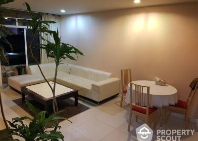2-BR Condo at Sukhumvit City Resort Condominium near BTS Nana (ID 511064)