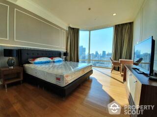 3-BR Condo at Royce Private Residences near MRT Sukhumvit