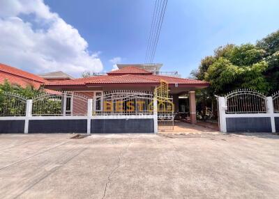 3 Bedrooms Villa / Single House in Chokchai Green Ville East Pattaya H011823