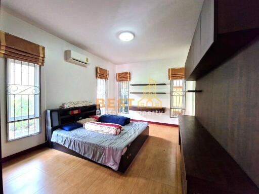 3 Bedrooms Villa / Single House in Chokchai Green Ville East Pattaya H011823