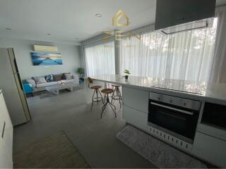 Modern Pool Villa: 3 Bedrooms in Bang Tao for Rent