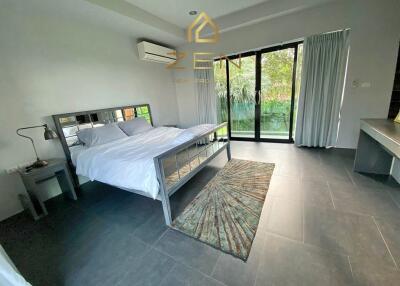 Modern Pool Villa: 3 Bedrooms in Bang Tao for Rent