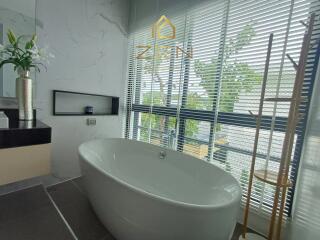 Modern Style Pool Villa in Koh Kaew for Rent 3  bedrooms + 1 office  4 bathrooms