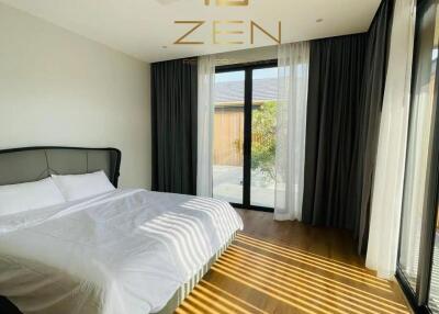 Luxurious 6-Bedroom Stylish Pool Villa in Ko Keaw for Rent