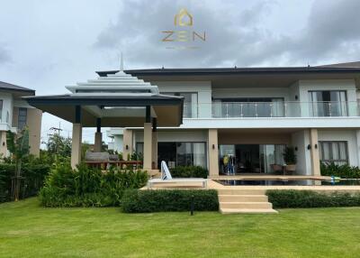 Luxury 4-Bedroom Pool Villa in Bang Tao for Rent