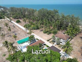 Stunning 2 Pool Villas with 22 Rai land at Sang-Arun Beach, Thap sakae