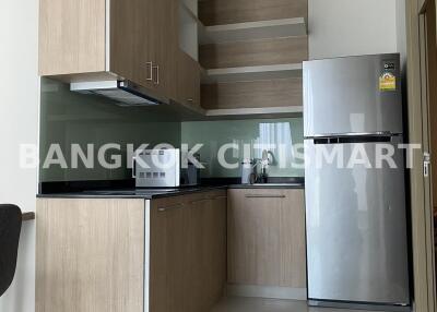 Condo at Noble Ploenchit for sale