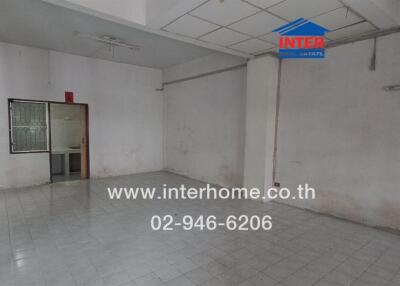 Empty room with tiled floor