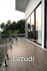 Luxury 5-Bedroom Villa with Ocean View in Chaweng