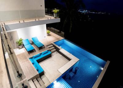 Luxury 5-Bedroom Villa with Ocean View in Chaweng