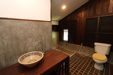 Traditional Two-Bedroom House for Rent at San Phi Suea