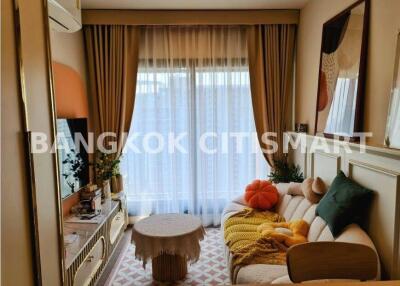 Condo at Life Asoke Hype for rent