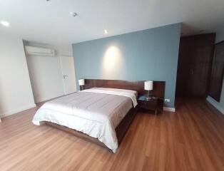 Urbana Langsuan  Charming 2 Bedroom For Rent in Chidlom