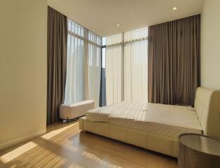 Vittorio  Luxurious 2 Bedroom Condo in Sukhumvit 39