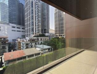 Vittorio  Luxurious 2 Bedroom Condo in Sukhumvit 39